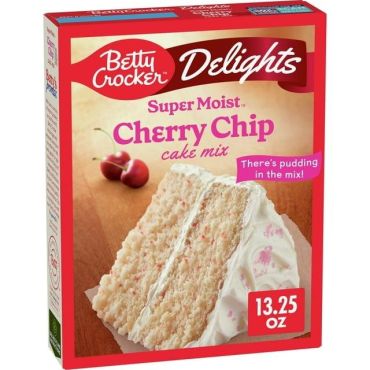 Betty Crocker Delights Super Moist Cherry Chip Cake Mix 376g (13.25oz) (Box of 12)