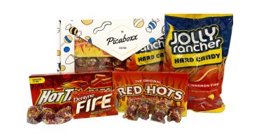 Picaboxx Cinnamon Spicy Hot American Candy Selection Gift Box ★ 11 Products Pack (Box of 6)